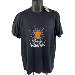 New Mens Penguin By Munsingwear Don’t Wait Up Drink Graphic T-Shirt Sz L NWT